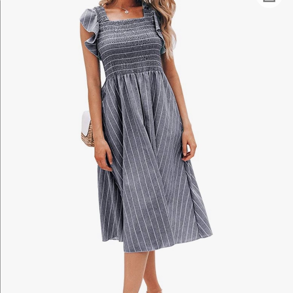 NEW 🌸 SIMPLEE DRESS SZ S (4-6)